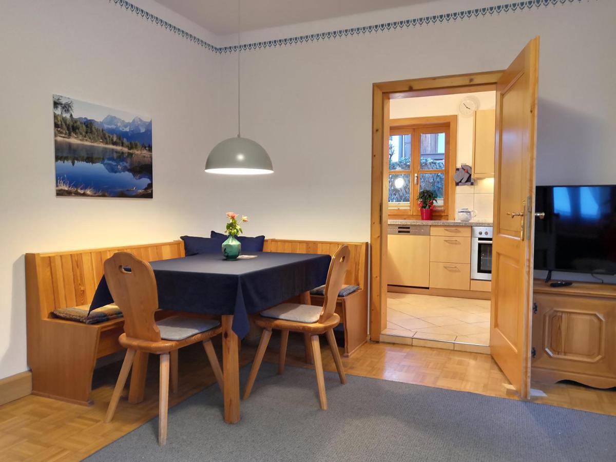 Ferienhaus Erika Garmisch-Partenkirchen Exterior photo